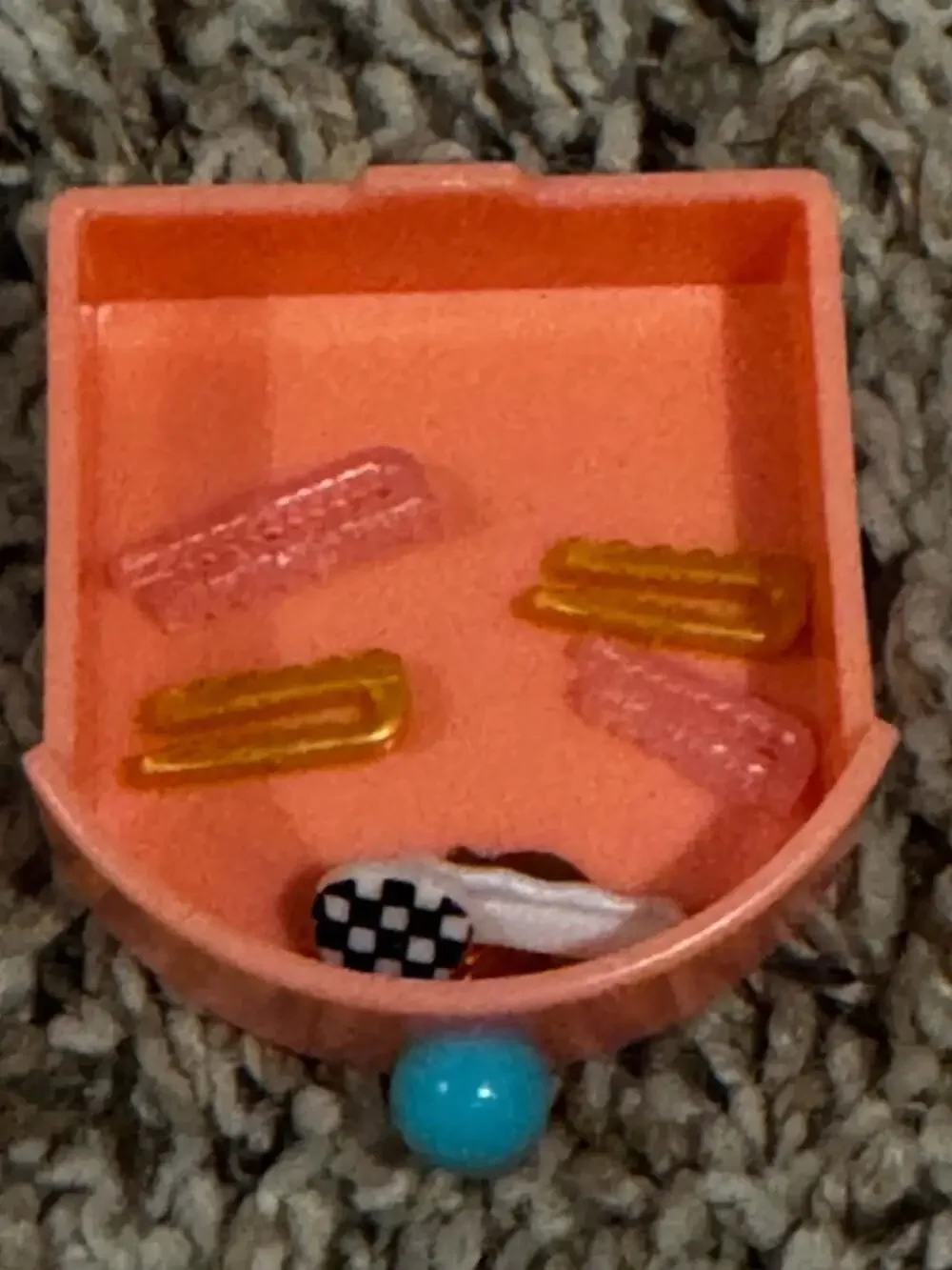 48 PC LOL Surprise Shine On Salon & Spa  Lot incomplete or replacement pieces